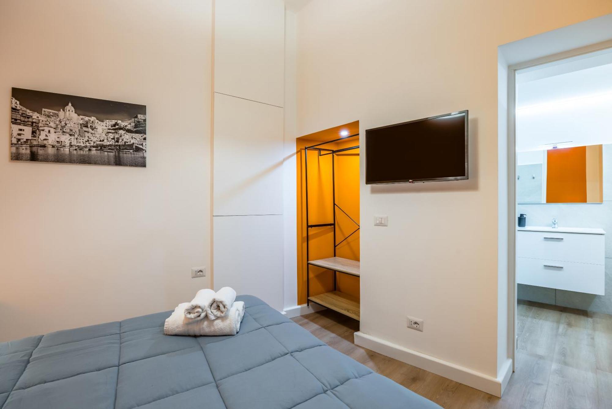 Lioy 25 By Napoliapartments Extérieur photo